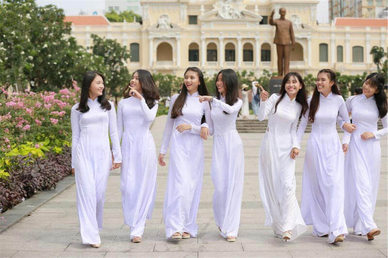 Giá may áo dài học sinh sẽ có các mức khác nhau