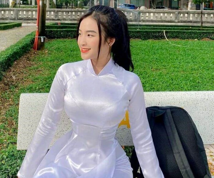 Lựa chọn vải phi bóng may áo dài học sinh cần căn cứ vào những yếu tố khác nhau